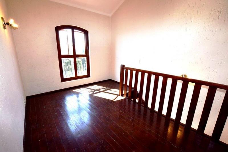 1 Bedroom Property for Sale in Lonehill Gauteng