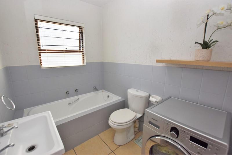 2 Bedroom Property for Sale in Paulshof Gauteng