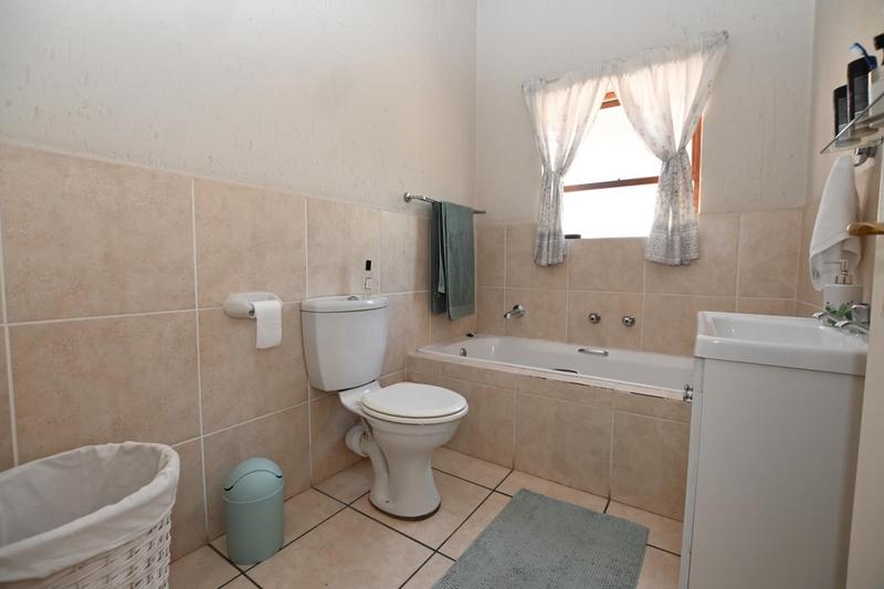 2 Bedroom Property for Sale in Paulshof Gauteng