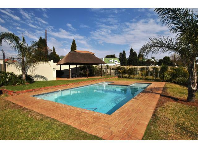 2 Bedroom Property for Sale in Paulshof Gauteng