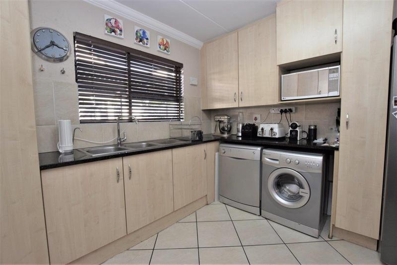 2 Bedroom Property for Sale in Paulshof Gauteng