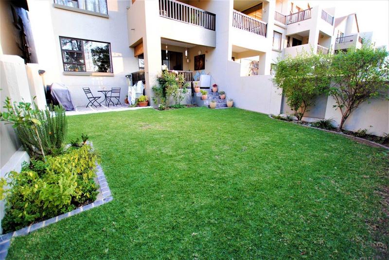 2 Bedroom Property for Sale in Paulshof Gauteng