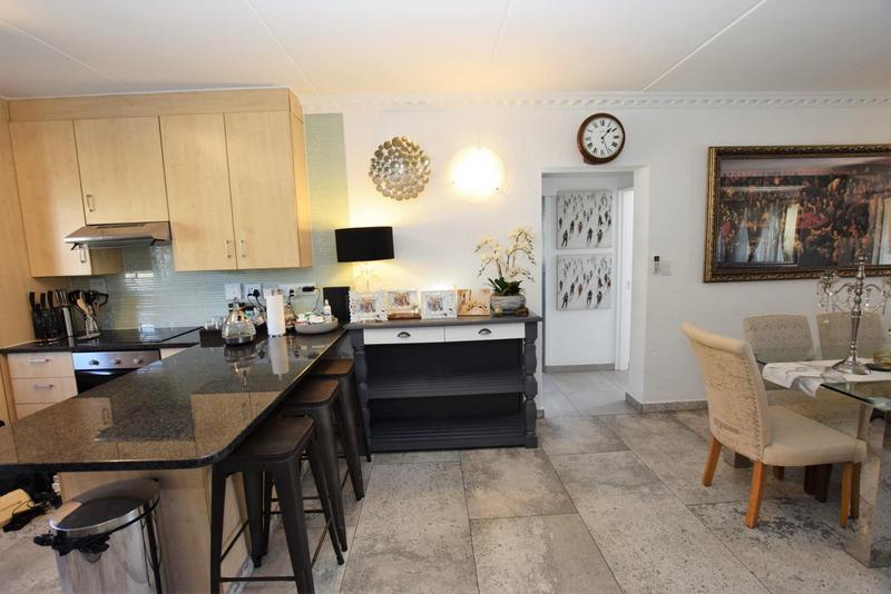 2 Bedroom Property for Sale in Paulshof Gauteng