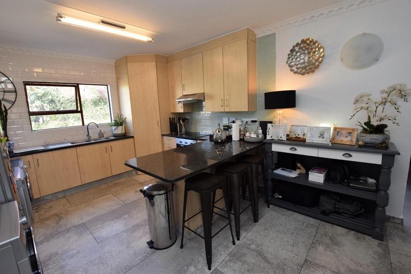 2 Bedroom Property for Sale in Paulshof Gauteng
