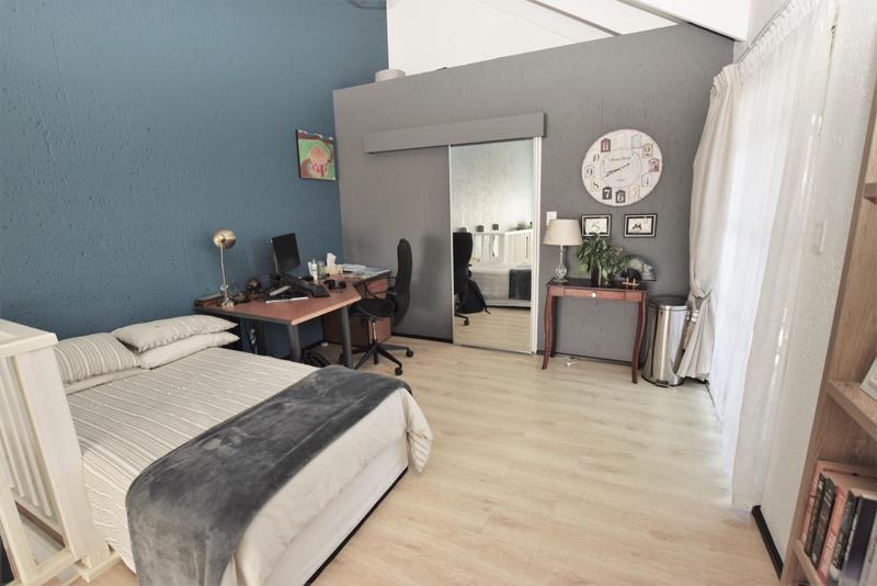 2 Bedroom Property for Sale in Paulshof Gauteng