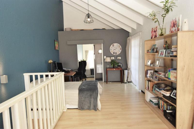 2 Bedroom Property for Sale in Paulshof Gauteng