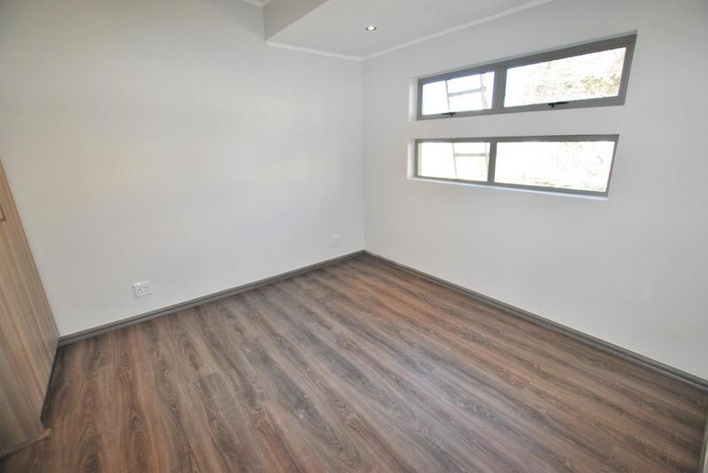 1 Bedroom Property for Sale in Rivonia Gauteng