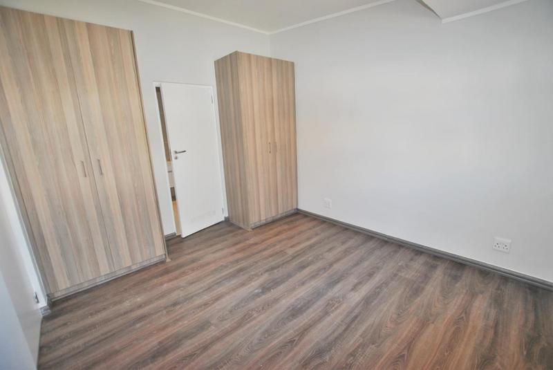 1 Bedroom Property for Sale in Rivonia Gauteng