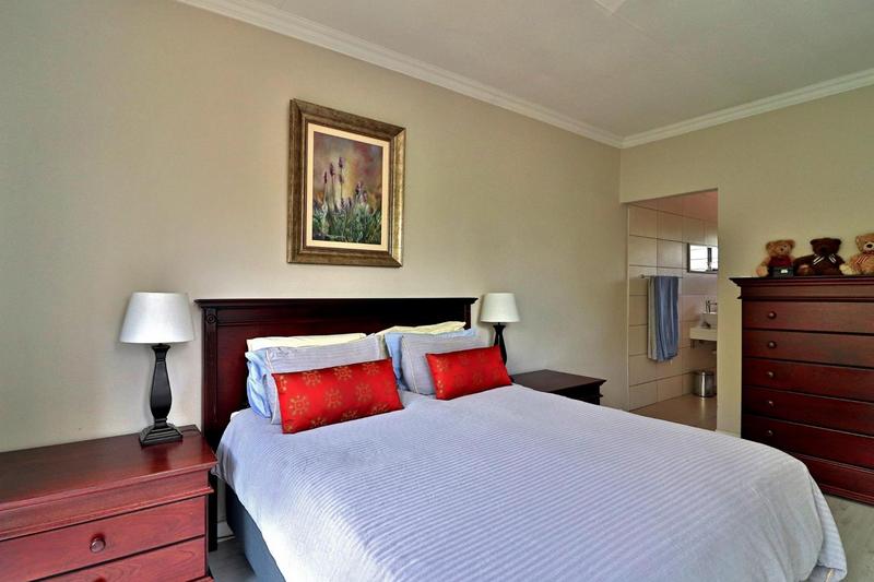 3 Bedroom Property for Sale in Rivonia Gauteng