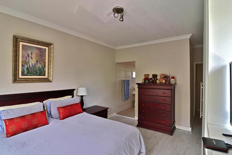 3 Bedroom Property for Sale in Rivonia Gauteng