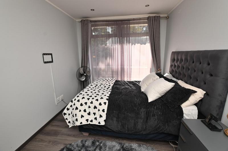 2 Bedroom Property for Sale in Rivonia Gauteng