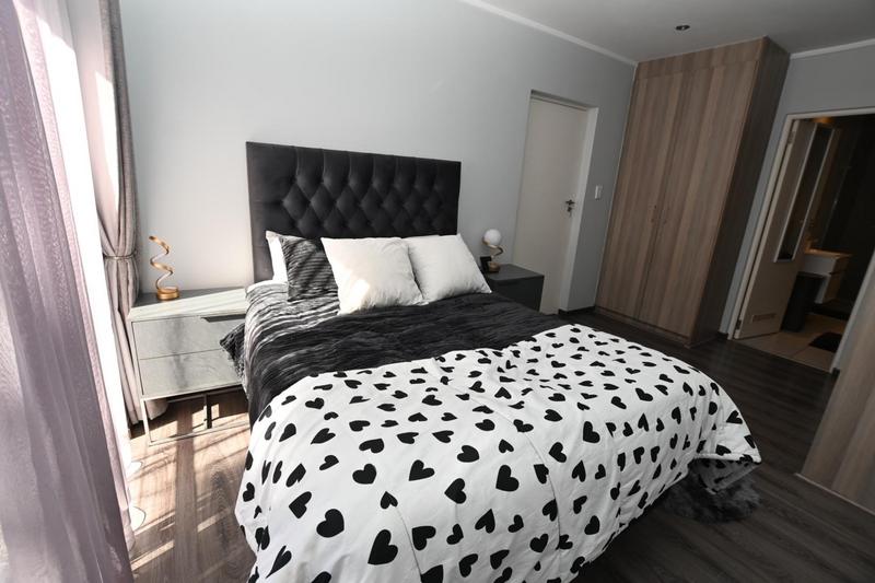 2 Bedroom Property for Sale in Rivonia Gauteng