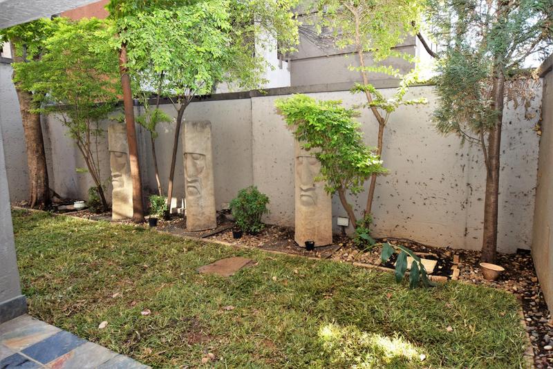 2 Bedroom Property for Sale in Rivonia Gauteng