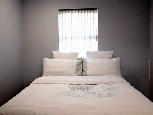 To Let 5 Bedroom Property for Rent in Hurlingham Gauteng