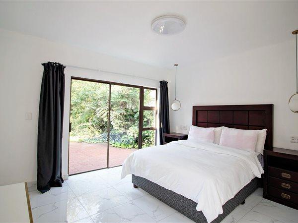 To Let 5 Bedroom Property for Rent in Hurlingham Gauteng