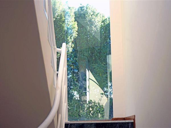 To Let 3 Bedroom Property for Rent in Illovo Gauteng