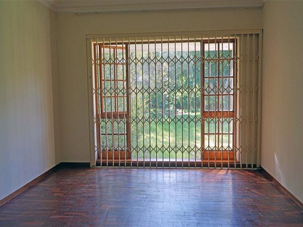 To Let 3 Bedroom Property for Rent in Illovo Gauteng