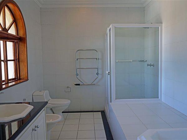 To Let 3 Bedroom Property for Rent in Illovo Gauteng