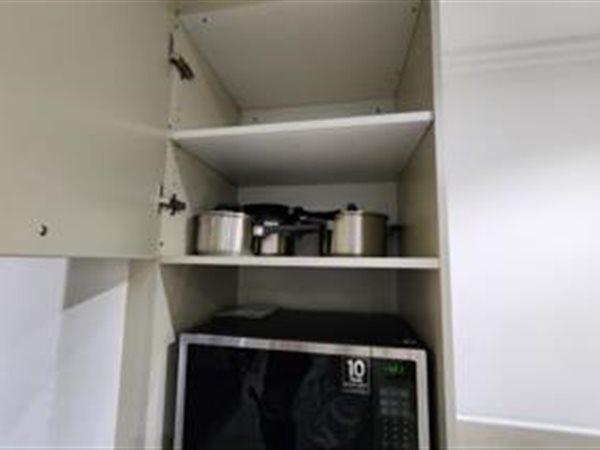 1 Bedroom Property for Sale in Sunninghill Gauteng