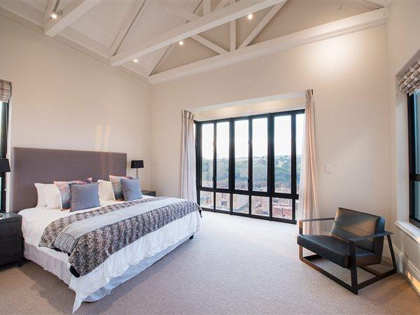 To Let 5 Bedroom Property for Rent in Waterfall Country Estate Gauteng