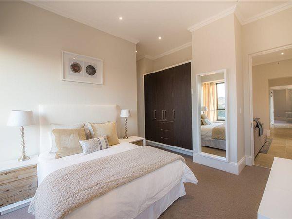 To Let 5 Bedroom Property for Rent in Waterfall Country Estate Gauteng