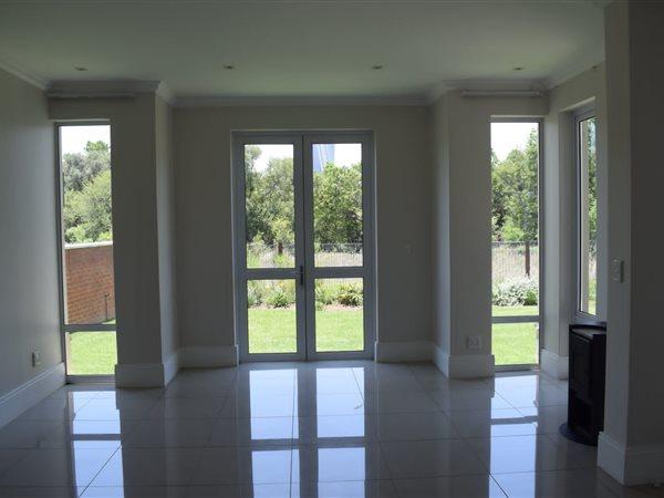 To Let 5 Bedroom Property for Rent in Waterfall Country Estate Gauteng