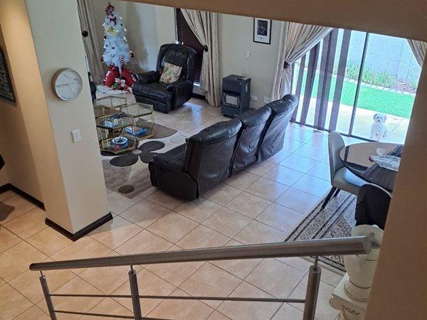 4 Bedroom Property for Sale in Kyalami Glen Estate Gauteng