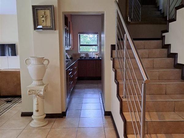 4 Bedroom Property for Sale in Kyalami Glen Estate Gauteng