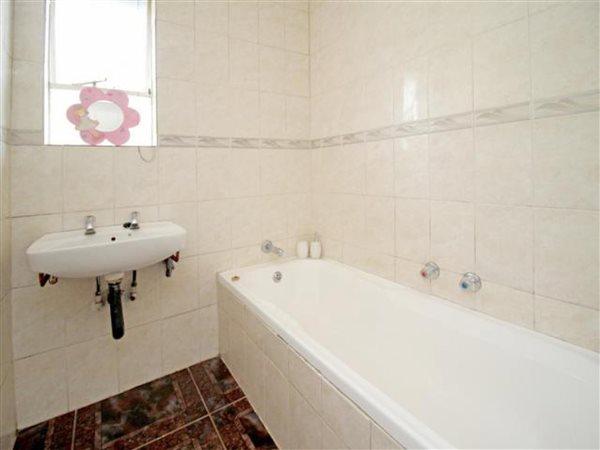 3 Bedroom Property for Sale in Lyndhurst Gauteng