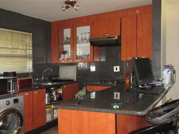 2 Bedroom Property for Sale in Lyndhurst Gauteng