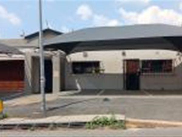 4 Bedroom Property for Sale in Johannesburg North Gauteng