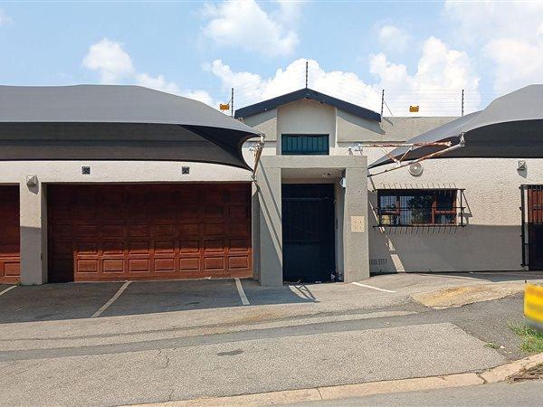 4 Bedroom Property for Sale in Johannesburg North Gauteng