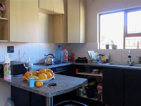 2 Bedroom Property for Sale in Maroeladal Gauteng