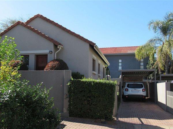 2 Bedroom Property for Sale in Maroeladal Gauteng