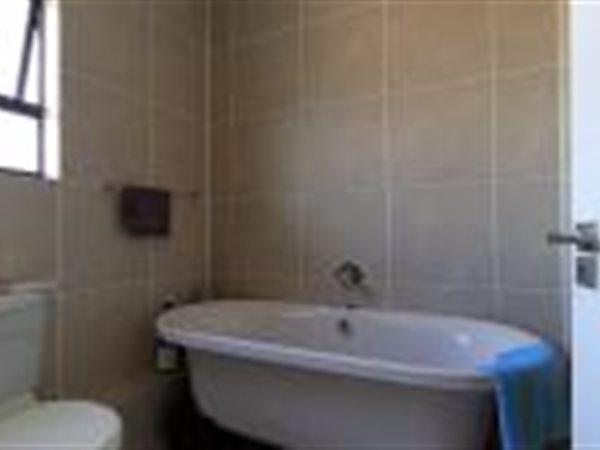 2 Bedroom Property for Sale in Olivedale Gauteng