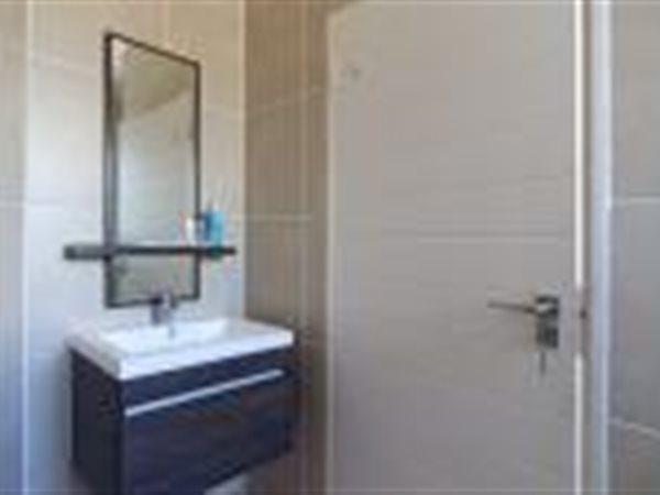 2 Bedroom Property for Sale in Olivedale Gauteng