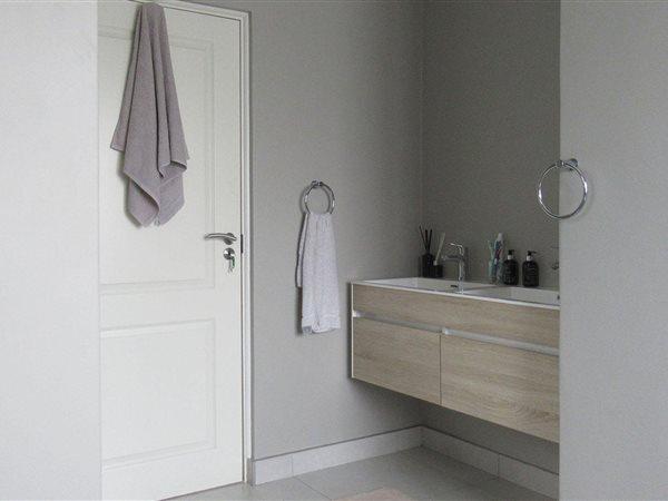 4 Bedroom Property for Sale in Olivedale Gauteng