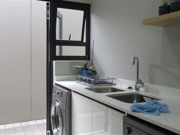4 Bedroom Property for Sale in Olivedale Gauteng