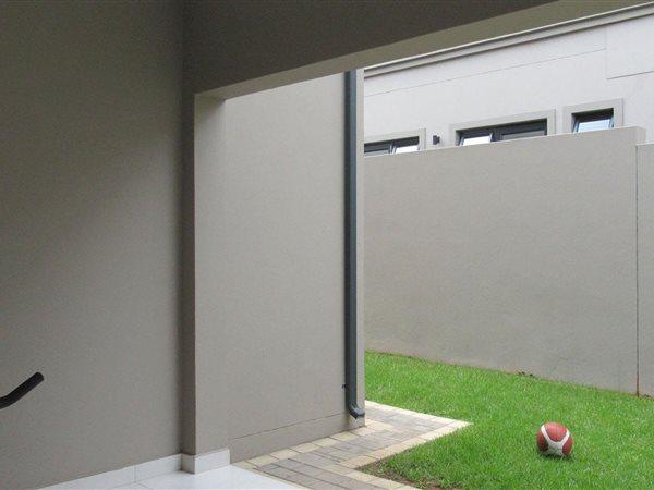 4 Bedroom Property for Sale in Olivedale Gauteng