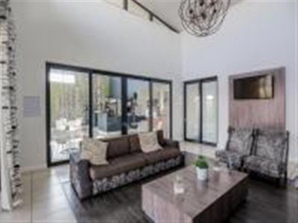 3 Bedroom Property for Sale in Bryanston Gauteng