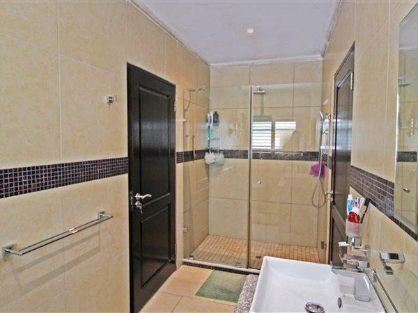 4 Bedroom Property for Sale in Bryanston Gauteng