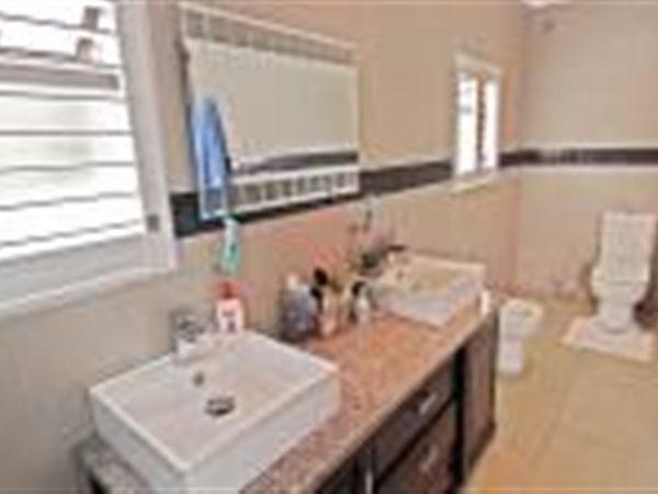 4 Bedroom Property for Sale in Bryanston Gauteng
