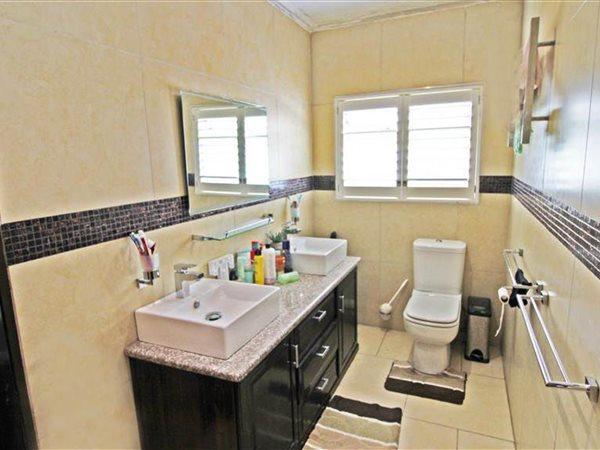 4 Bedroom Property for Sale in Bryanston Gauteng