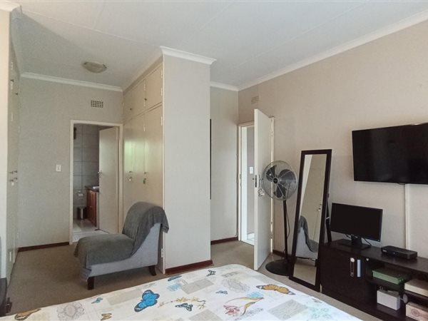 3 Bedroom Property for Sale in Fourways Gauteng