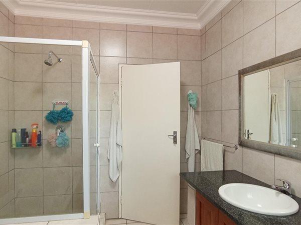 3 Bedroom Property for Sale in Fourways Gauteng