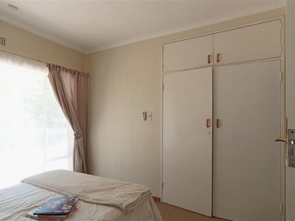 5 Bedroom Property for Sale in Gallo Manor Gauteng