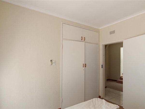 5 Bedroom Property for Sale in Gallo Manor Gauteng