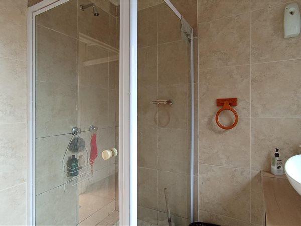 3 Bedroom Property for Sale in Parkmore Gauteng