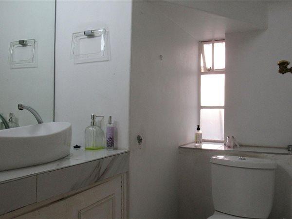6 Bedroom Property for Sale in Strathavon Gauteng