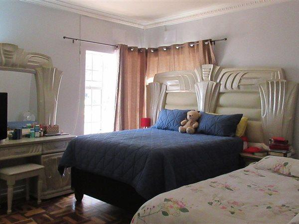 6 Bedroom Property for Sale in Strathavon Gauteng